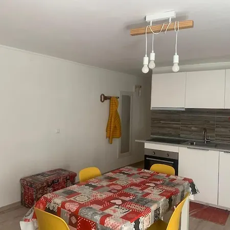 Apartment Centralissimo In - Out *